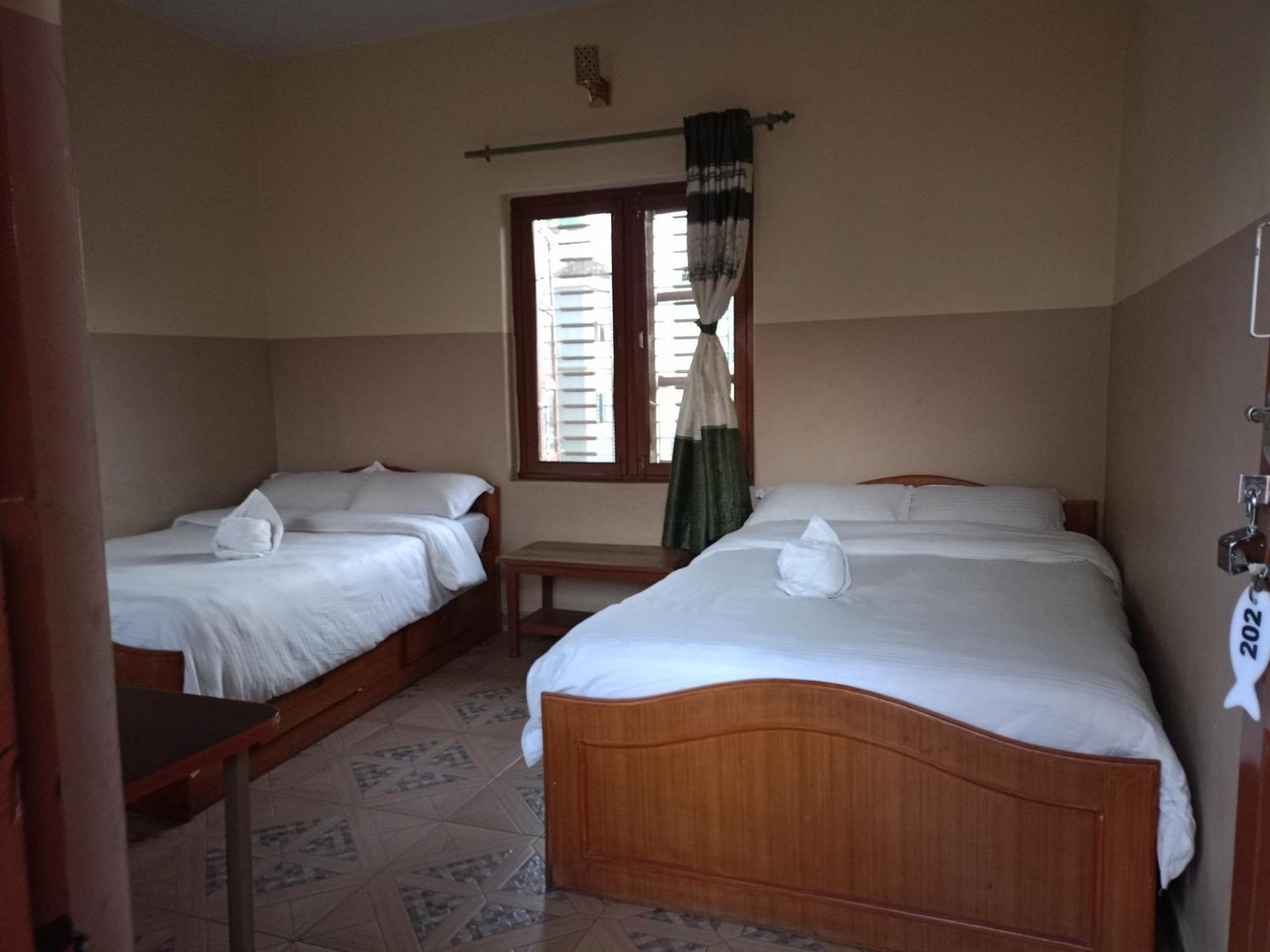 Pokhara Metro Eco Hotel 외부 사진