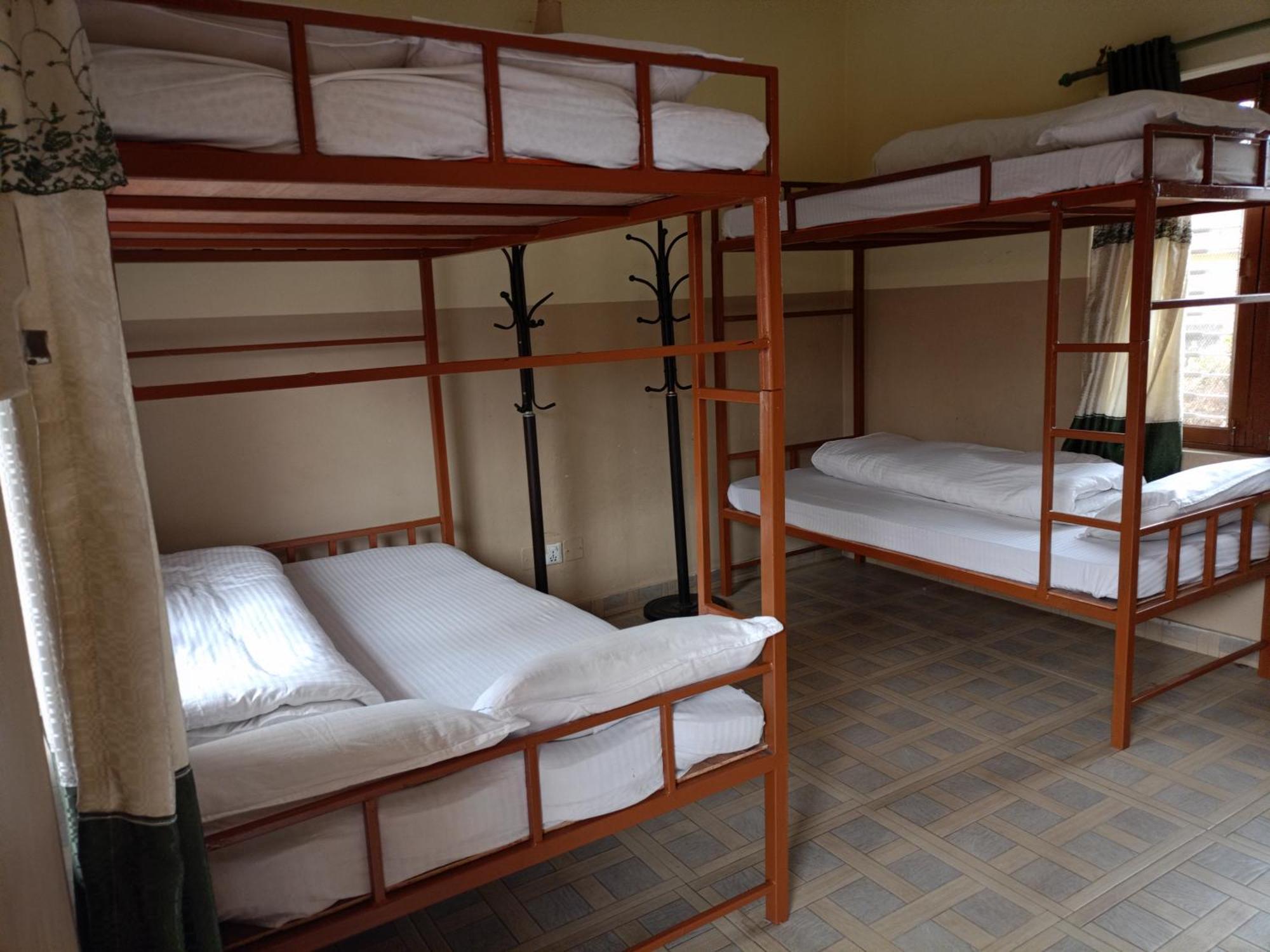 Pokhara Metro Eco Hotel 객실 사진