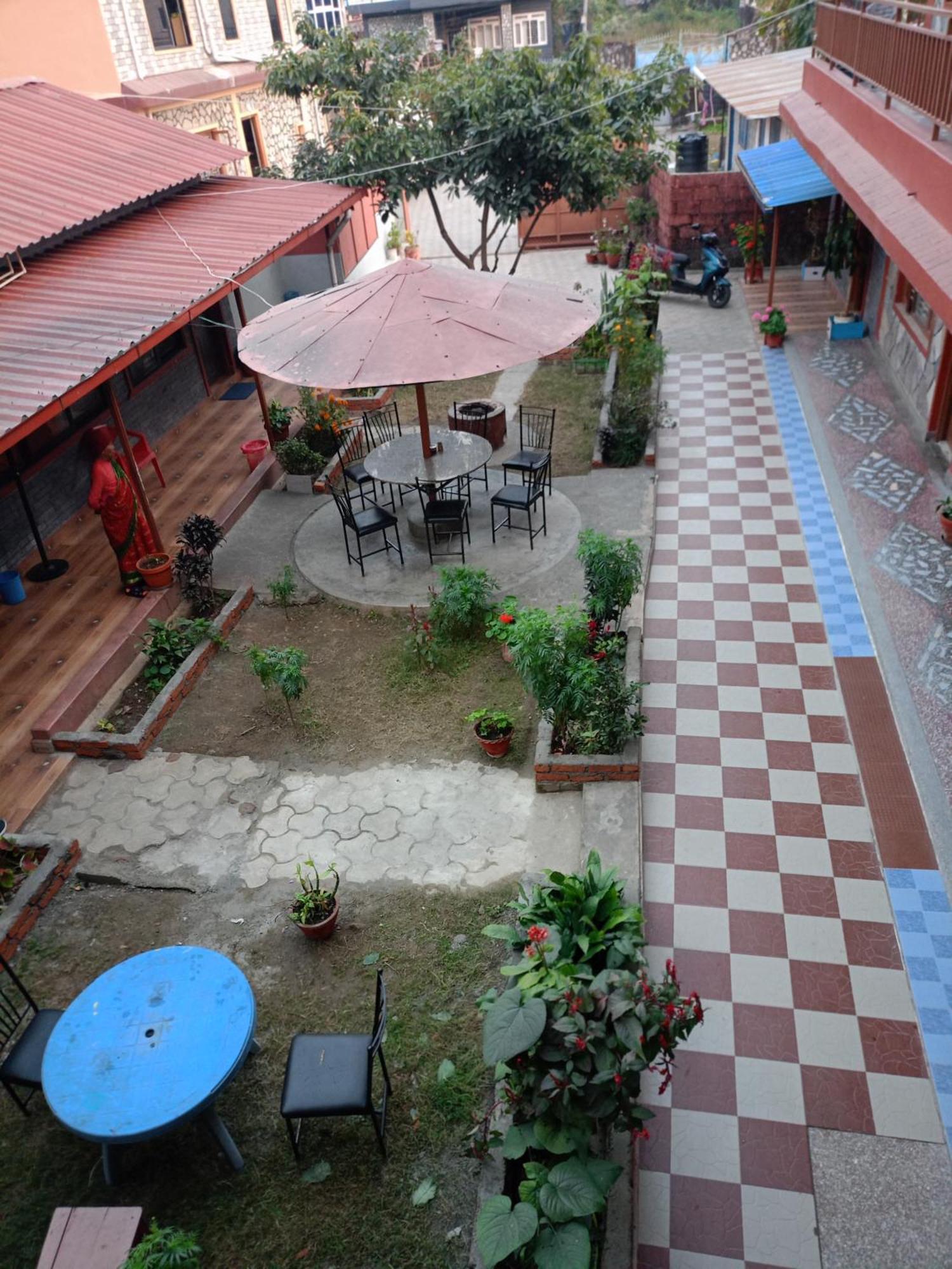 Pokhara Metro Eco Hotel 외부 사진