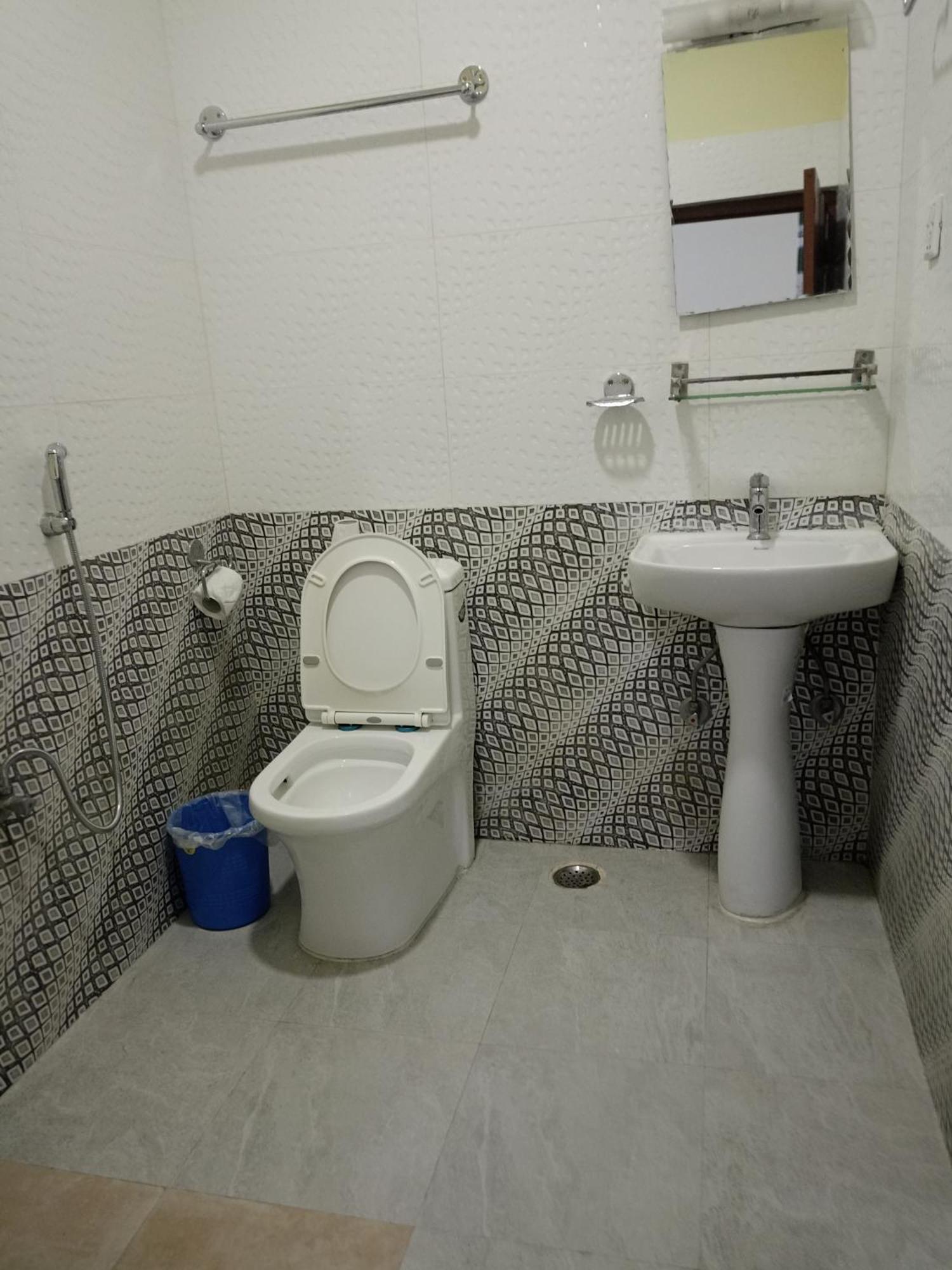 Pokhara Metro Eco Hotel 객실 사진