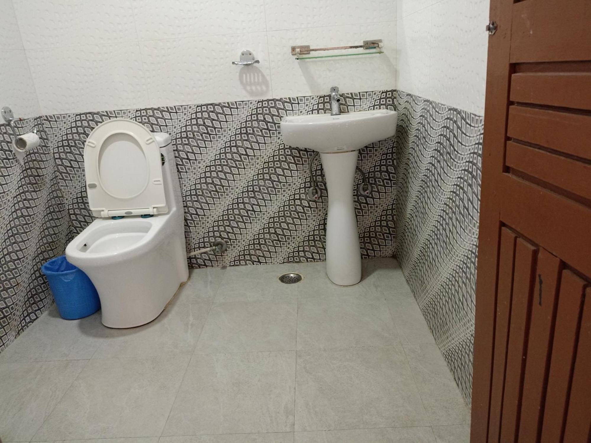 Pokhara Metro Eco Hotel 외부 사진