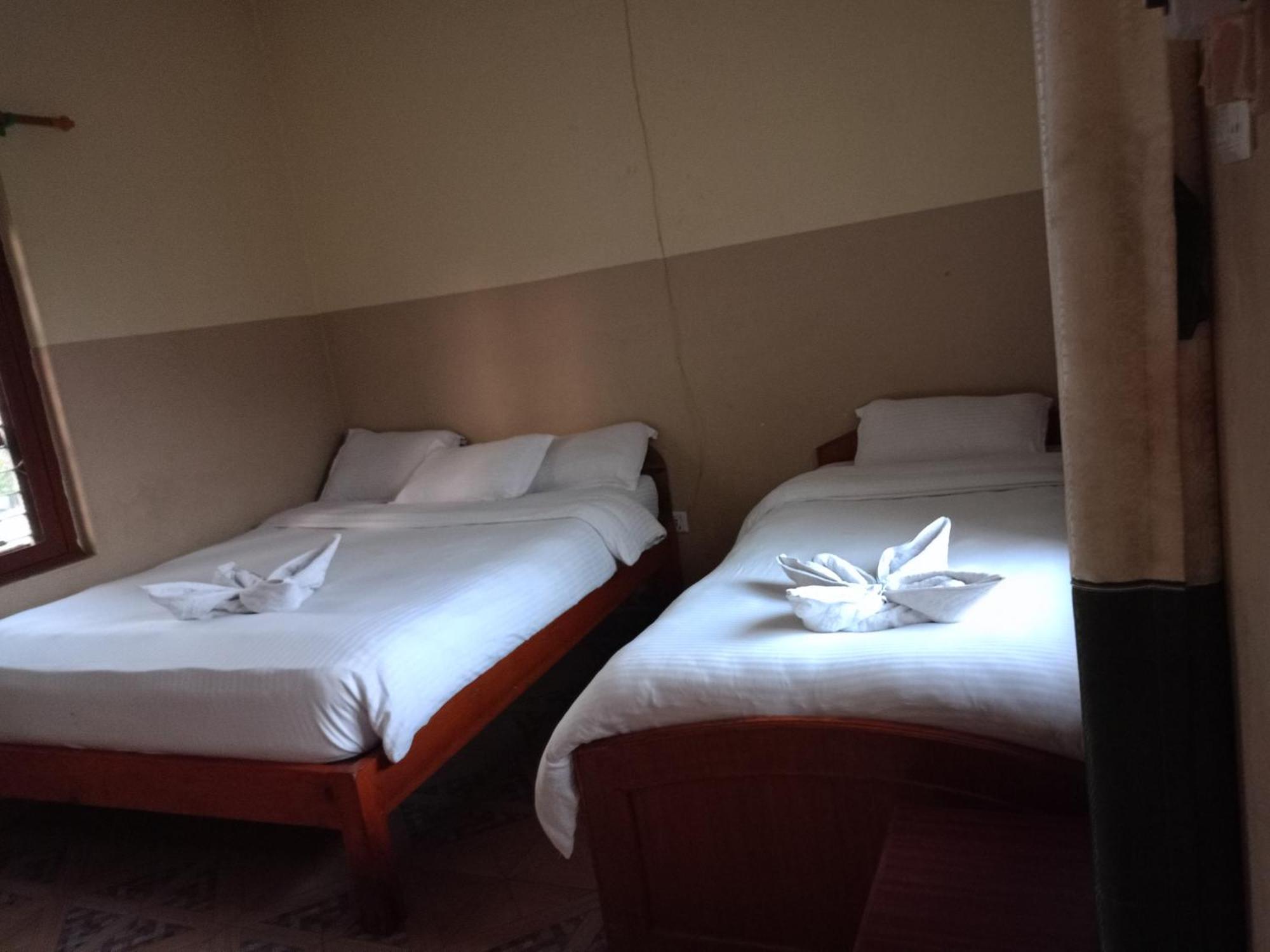 Pokhara Metro Eco Hotel 객실 사진