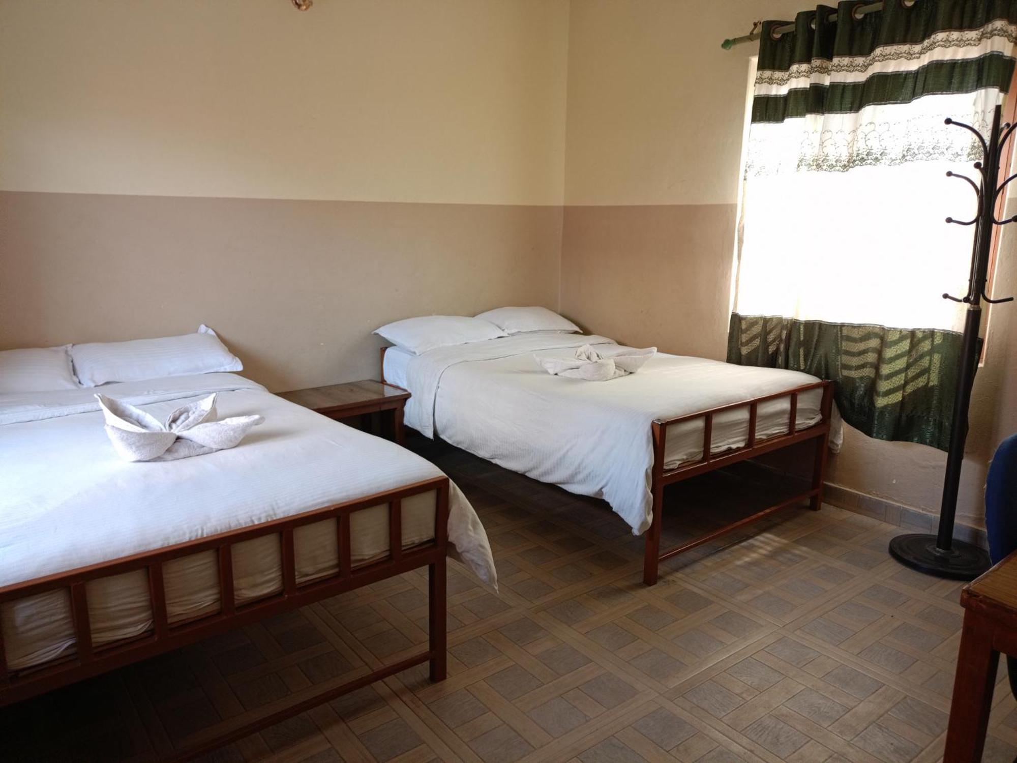 Pokhara Metro Eco Hotel 외부 사진